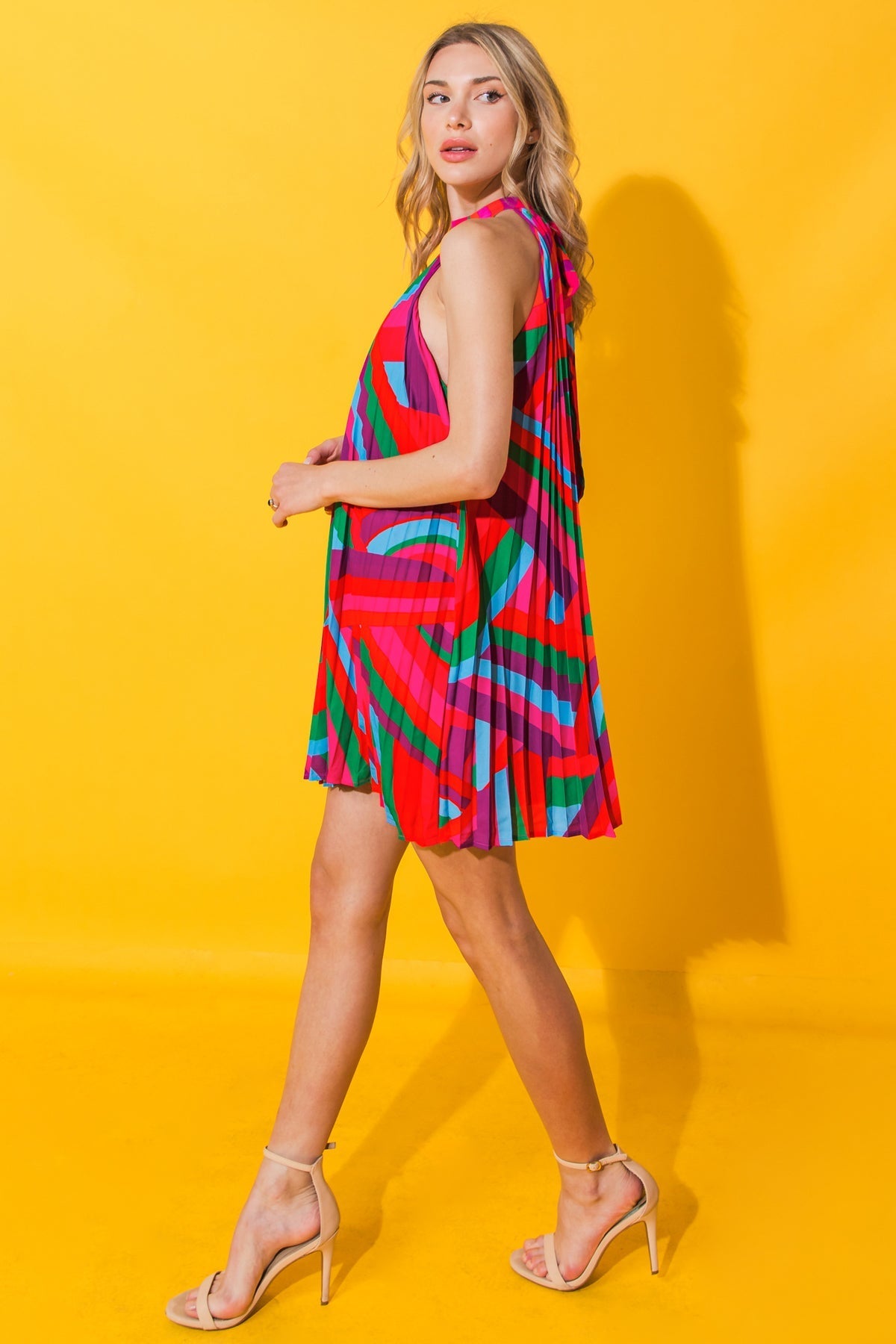 FOREVER UNIQUE WOVEN MINI DRESS Flying Tomato